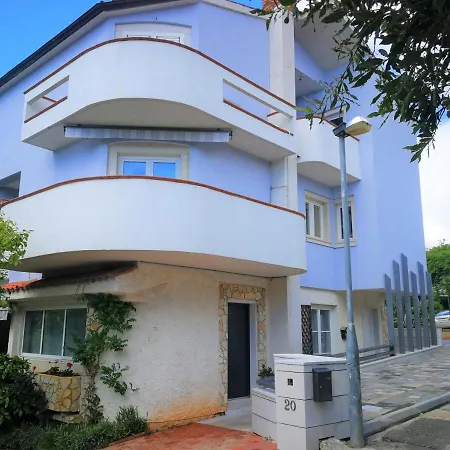 Daire Romina- 50m From The Sea Pula